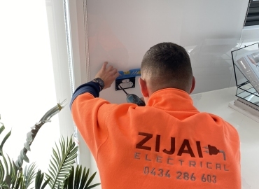 Domestic Electricians